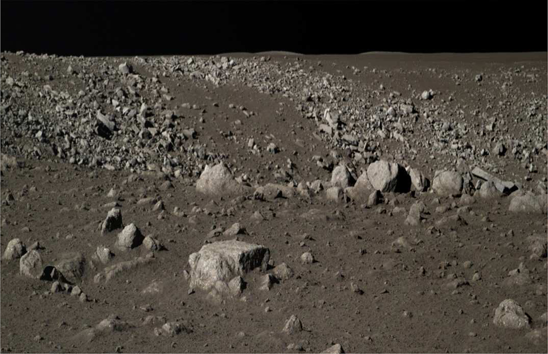 20140721 lunar surface yutu.jpg