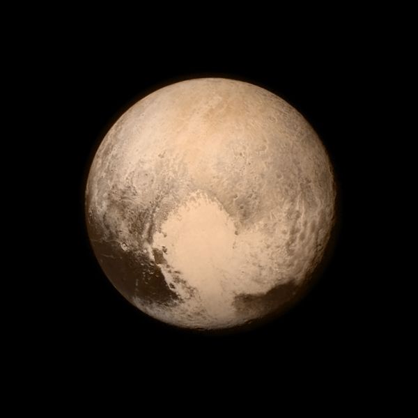 NH Pluto heart.jpg
